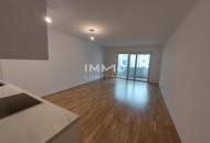 NUR SCHRIFTLICHE ANFRAGEN. Unbefristet. Hübsche und moderne Loggia -Wohnung in der Buchengasse,