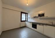 1030! 4-Zimmer Wohnung mit 2 Bädern und goßer Gemeinschaftsterrasse Nähe Stadtpark!