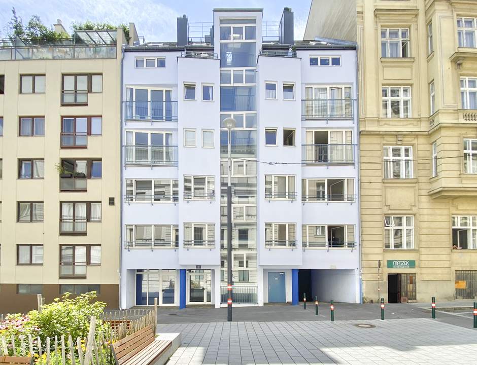 Helles Büro mit Potenzial – Zentrale Lage nahe Alser Straße &amp; AKH