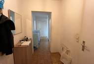 Graz-Zentrum: Wertbeständige Zukunftsvorsorge: Perfekt geschnittene 2-Zimmer-Wohnung! 3.OG Top 15 Bj 1841