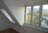 15357 -102 m² Wohnfläche, 51 m² Dachterrasse mit Blick in die Weinberge!