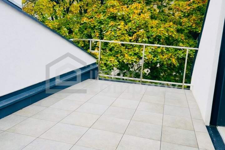 Einzigartige 2-stöckige Wohnung mit Terrasse und herrlicher Aussicht! Absolute Ruhe! 18. Bezirk. U6, Wohnung-kauf, 799.000,€, 1180 Wien 18., Währing