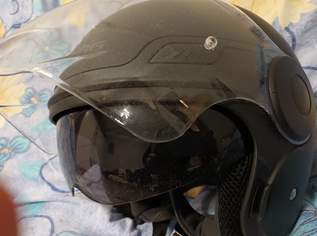 Motorrad Helme, 100 €, Auto & Fahrrad-Fahrzeugteile & Zubehör in 1150 Rudolfsheim-Fünfhaus Motorrad Helme, 100 €, Auto & Fahrrad-Fahrzeugteile & Zubehör in 1150 Rudolfsheim-Fünfhaus