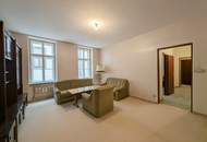 ++AG22++ 2-Zimmer ALTBAUWohnung (sanierungsbedürftig) in absoluter Bestlage!