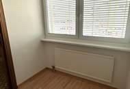 Top gelegene 2-Zimmerwohnung in Urfahr mit Loggia, Lift, GARAGE und Allgemeingarten Nähe JKU