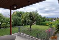 TRAUMHAFTER SONNIGER GARTEN! GERÄUMIG MIT VIEL POTENTIAL