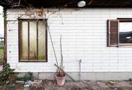 ENTZÜCKENDES WEEKENDHAUS ODER BAUGRUND II SANIERUNGSBEDÜRFTIG II VIEL POTENZIAL II SCHÖNER GARTEN II GARAGE II RUHIGE SIEDLUNGSLAGE II NÄHE FELIXDORF