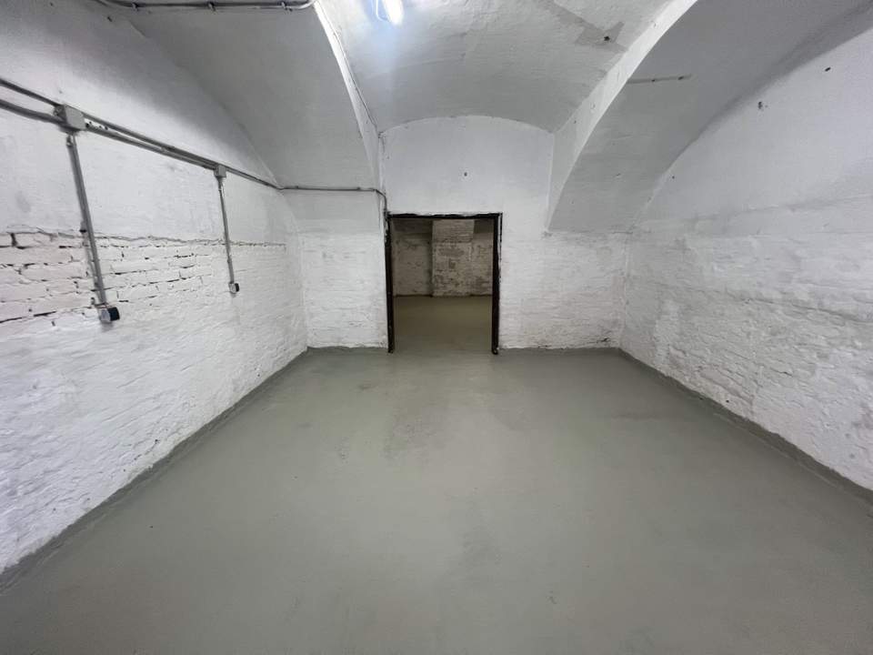 LAGER oder Hobbyraum -Straßenzugang