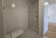 Helle 2 Zimmer Wohnung mit Blick auf den Badeteich Hirschstetten
