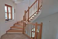 "In Kaufabwicklung" ZWEIFAMILIENHAUS MIT VIELEN MÖGLICHKEITEN UND GROSSEM GRUNDSTÜCK