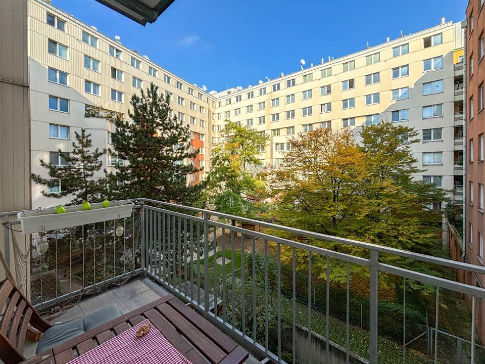 Charmante Etagenwohnung mit Balkon