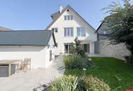 Familienfreundliches Einfamilienhaus mit Pool in sehr guter Lage