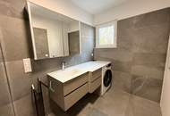 luxoriöse Doppelhaushälfte mit Boot-Anlegeplatz