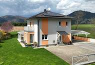 Neuwertiges Haus auf großem Baugrund in Randlage