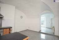 MÄRCHENHAFTE Wohnung im SCHLOSS mit TERRASSE, eigenem WEINKELLER und Nutzung des SCHLOSSGARTENS! Ab sofort verfügbar!