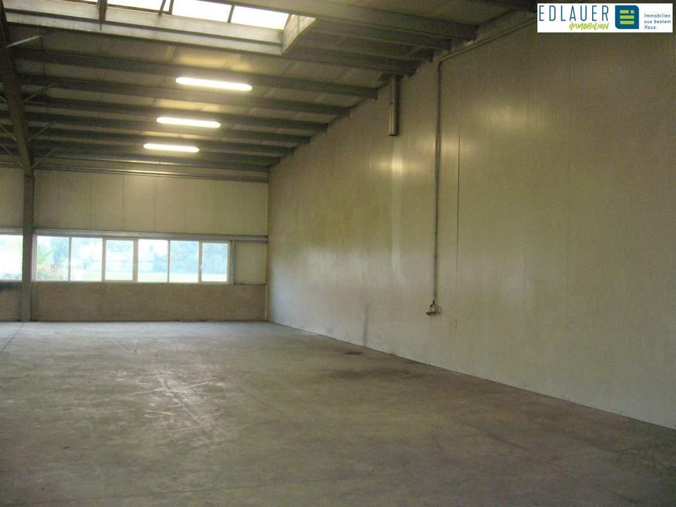 Lagerhalle mit 575 m² in Wilhelmsburg zu vermieten!