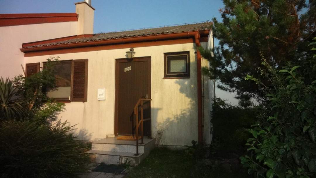 Reduzierter Fixpreis - Sanierungsbedürftiges Reihenhaus mit Seeblick!