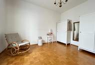 Vielseitiges Haus mit zwei Einheiten, guter Anbindung und eigenem Pool