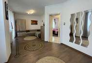 SOMMERAKTION in Ungarn bei der Österreichischen Grenze! Urlaubsfeeling im Alltag! Wunderschöner, uneinsehbarer, großzügiger Garten | mit Pool | mit Terrasse, 2 Carports und Brunnen! | niedrige Betriebskosten | perfekte Raumaufteilung |