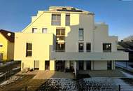 Durchdacht geplant, hochwertig umgesetzt! Happy to be here! Klimaaktiv Bronze / Kompakt / 3 Zimmer / Großer Süd-Balkon! TOP Neubauprojekt im Grünen + Perfekte Raumaufteilung + Luftwärmepumpe und Solaranlage + Garage!