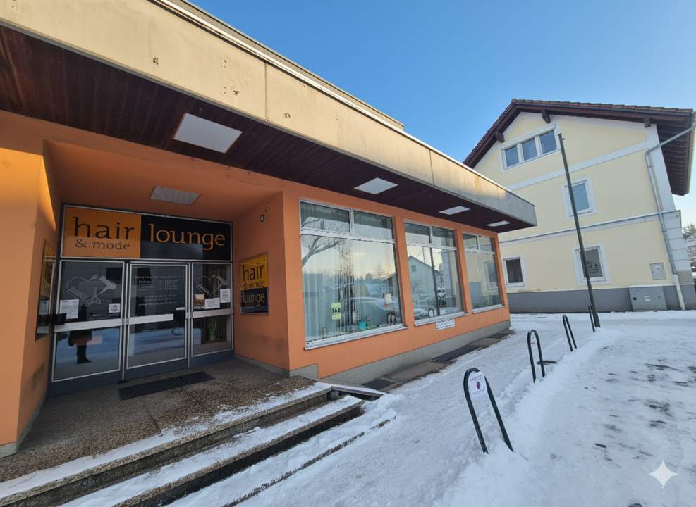Zentrales Geschäftslokal in Laakirchen