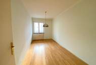 3 ZIMMER Wohnung mit LOGGIA zu SANIEREN!