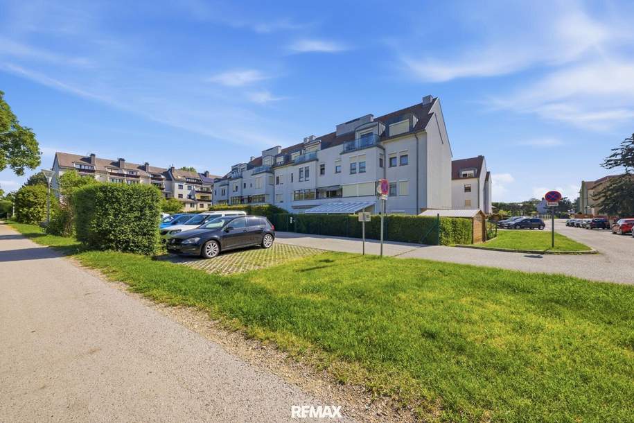 Gepflegte Dachgeschosswohnung mit Balkon in sehr guter Lage, Wohnung-kauf, 195.000,€, 2020 Hollabrunn