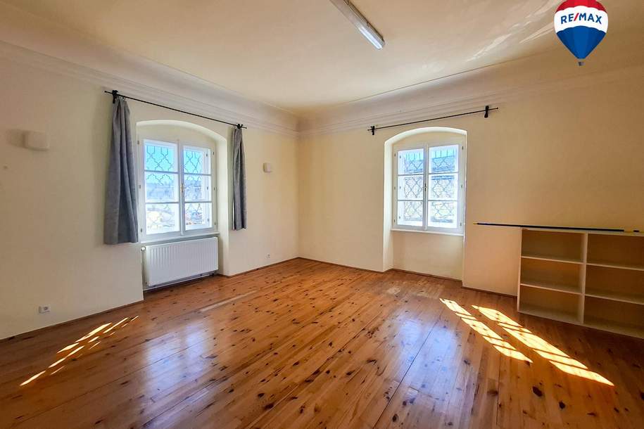 Wohnen mit historischem Flair mitten in der Obst-Hügel-Gemeinde Scharten, Wohnung-miete, 1.575,00,€, 4612 Eferding