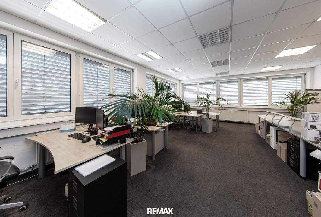 "WorkPoint 62" – Büro-/Praxisfläche mit ca. 62,02 m² in St. Johann im Pongau zur Miete