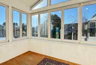 Großzügiges Wohnhaus mit zwei Wohneinheiten – ideal für Familien oder Mehrgenerationen mit Garten und mehreren Stellplätzen