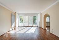 Villa mit Nebengebäude und Pool in Top-Ruhelage