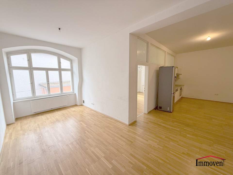 UNBEFRISTET - Schönes, teilsaniertes Altbaubüro nahe Stadtpark und Karl-Franzens-Universität