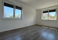 EXKLUSIVES WOHNEN MIT PANORAMABLICK - Moderne Doppelhaushälfte mit ca. 160 m² Wohnfläche • Nur 10 Minuten von Wiener Neustadt