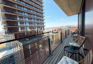 Entzückendes Apartment (vollmöbliert) mit Rundumblick und Goodies wie Concierge, Gemeinschaftsterrasse, Rooftop-Pool u.v.m.