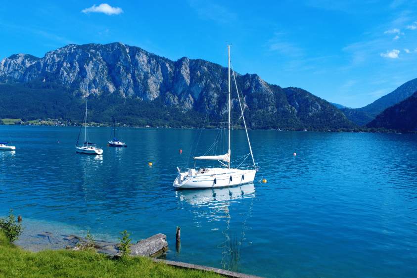 Eleganz am Wasser–Die Attersee Bel Étage- Top 4 Architektur, Komfort und Nachhaltigkeit in Vollendung, Wohnung-kauf, 1.677.666,€, 4866 Vöcklabruck