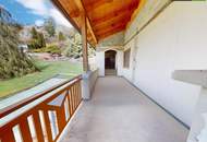 Riesiges Ein- oder Zweifamilienhaus mit 359 m² Wohnfläche, 2 Terrassen, Garage und Fernblick in Thalheim
