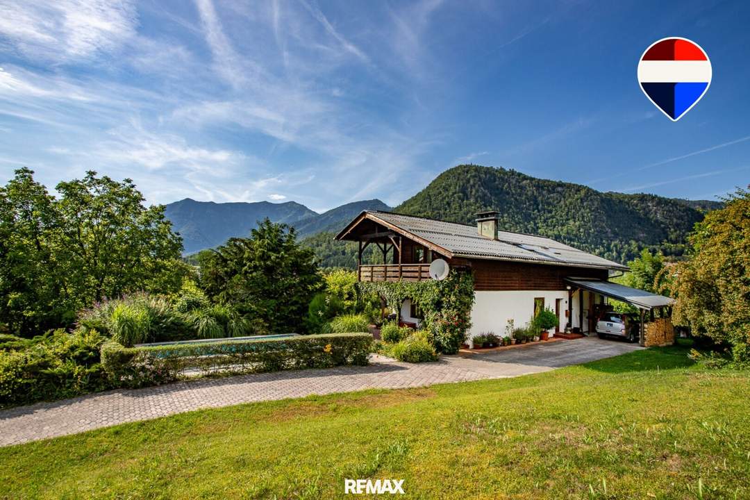 Ein- bis Zweifamilienhaus in zentrumsnaher Lage mit beeindruckendem Bergpanorama!