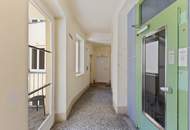 GRÜNER, UNVERBAUBARER AUSBLICK - frisch RENOVIERTE 3 Zimmer Neuwohnung