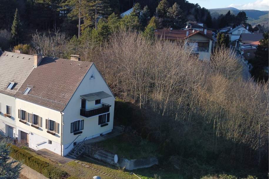 teilsaniertes Doppelhaus mit Keller und Garage auf schönem großem Grundstück zu verkaufen, Haus-kauf, 249.000,€, 2752 Wiener Neustadt(Land)