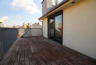 Luxuriöse Dachterrassenwohnung in prachtvollem Althaus, Nähe Beatrixg./Reisnerstr.