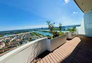 LUXURIÖSE 3-ZIMMER-WOHNUNG MIT 2 BÄDERN, GARAGENPLATZ UND ATEMBERAUBENDEM PANORAMABLICK