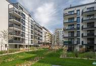 IU - Lichtdurchflutete 2-Zimmer Wohnung mit Balkon in Hofruhelage