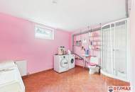 Gepflegter Bungalow mit großem Garten und Pool