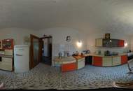 Einfamilienhaus mit parkähnlichem, großen Grundstück