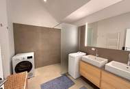 Südsteirische Weinstraße - Hochgraßnitzberg: Zweitwohnsitz! 3-Zimmer-Apartment mit Dachterrasse und viel Privatsphäre, Wellnessbereich, Fitnessraum & Infinity-Pool!