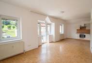 Teilmöblierte Mietwohnung mit zwei Schlafzimmer (93 m²)