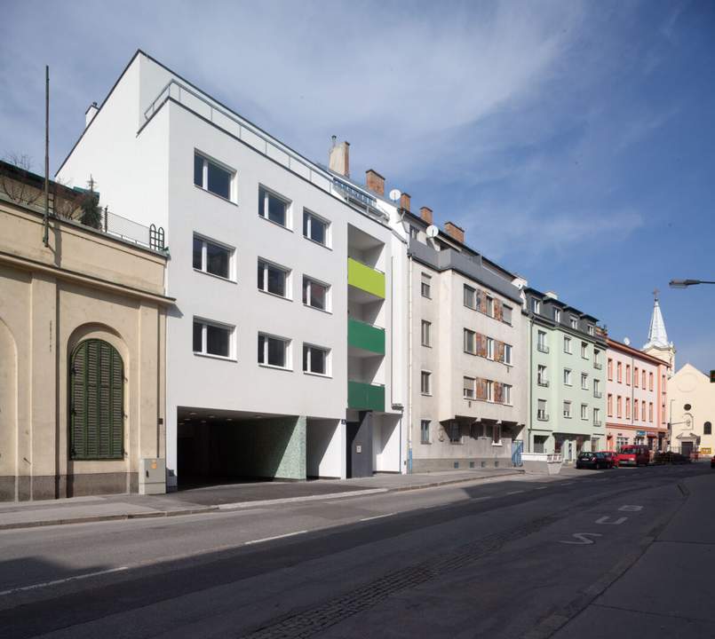 Schwechat, Brauhausstraße_ Garagenstellplätze zu verkaufen!