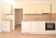 Sonnige Gartenwohnung mit Küche und Parkplatz in TOP LAGE!