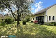 Ebenerdiges Wohnhaus inklusive Einliegerwohnung und romantischem Bauerngarten!