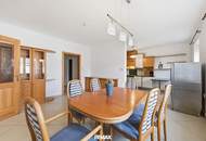 Landhaus mit ca. 5408 m² Grund im Weinviertel - Wohnkomfort &amp; Landwirtschaft vereint